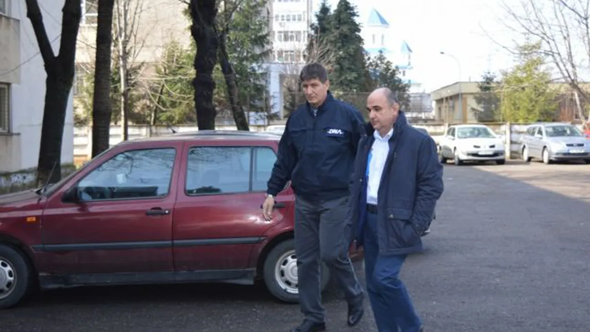 Procurorul Daniel Bucur, suspendat din funcţie după trimiterea în judecată