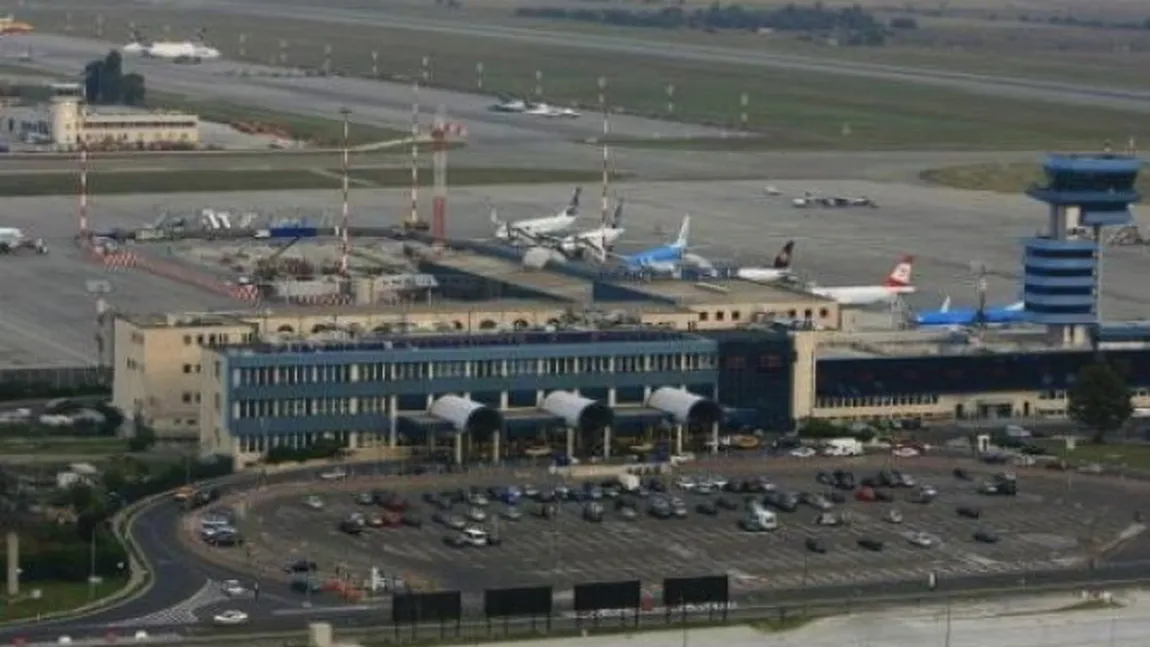 Aterizare de URGENŢĂ pe aeroportul Otopeni. O pasageră a făcut ATAC DE CORD