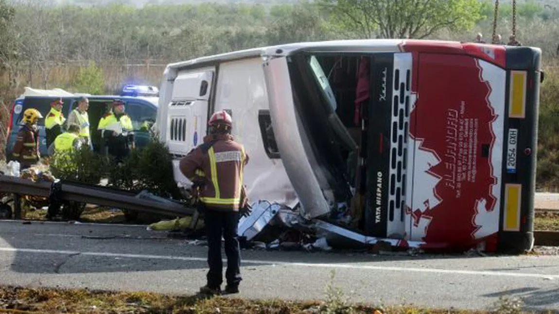 Spania, în DOLIU după accidentul de autocar în care a murit şi o româncă