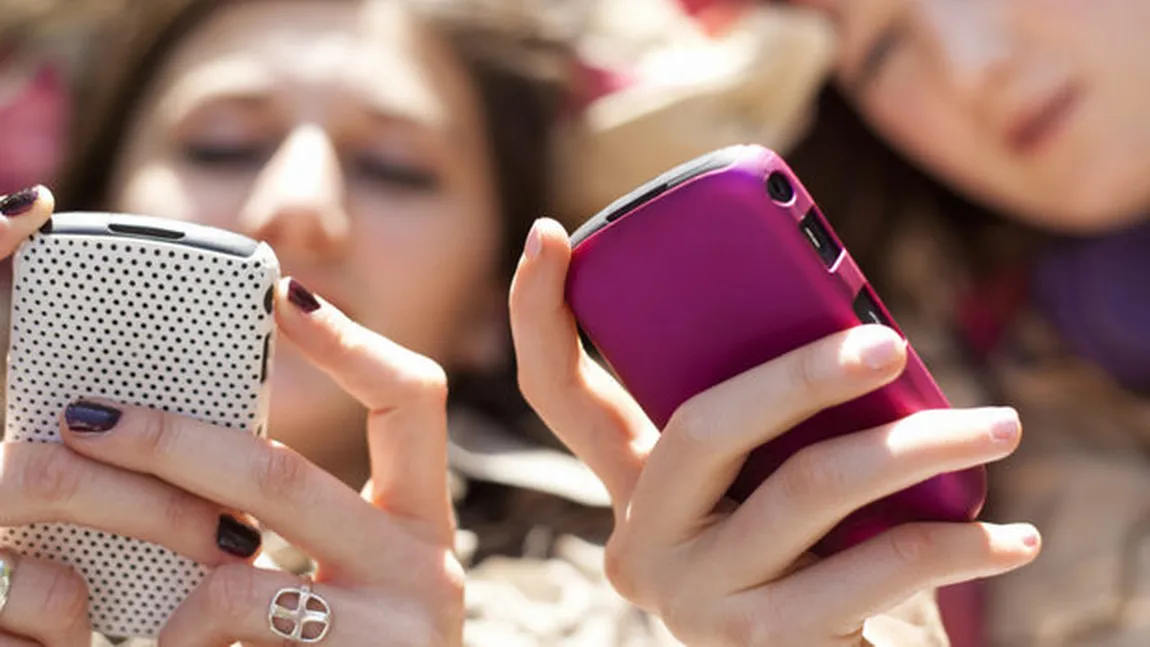 Cum reduci efectele nocive ale telefonului mobil