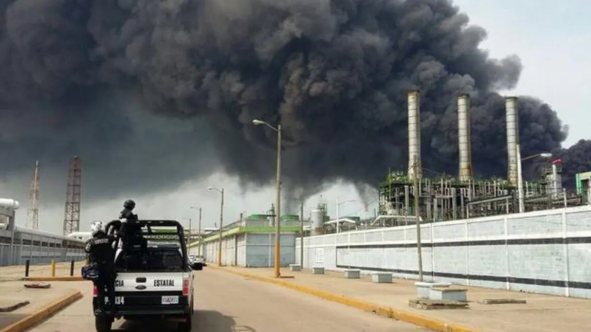 Cel puţin 3 morţi şi peste 100 de răniţi într-o explozie la un combinat din Mexic UPDATE