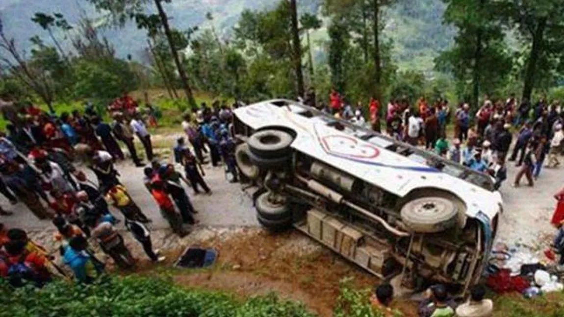 25 de persoane au murit într-un accident rutier din India