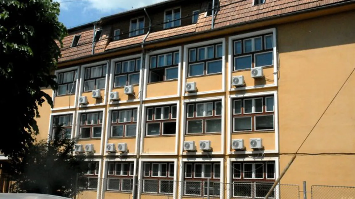 Inspectoratul Şcolar Sibiu a rămas fără telefon şi site din cauza datoriilor către o firmă IT