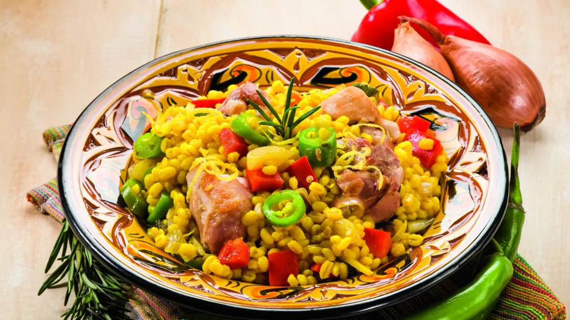 Reţeta zilei: Paella cu carne de porc