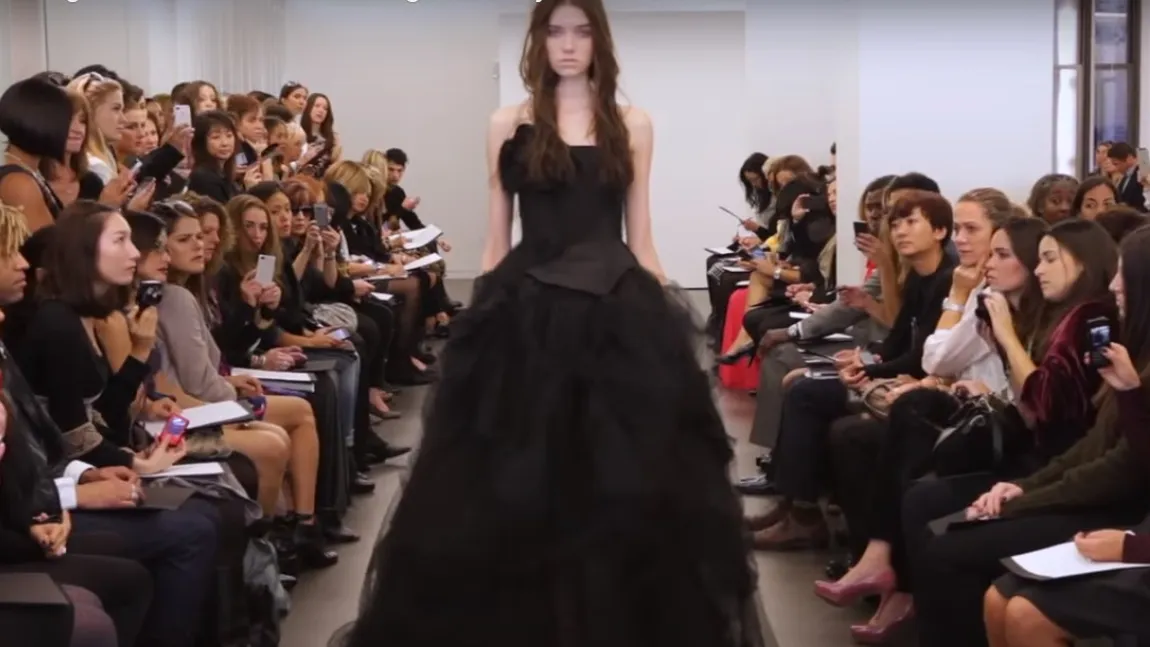 Rochia de mireasă neagră, noua modă în 2016