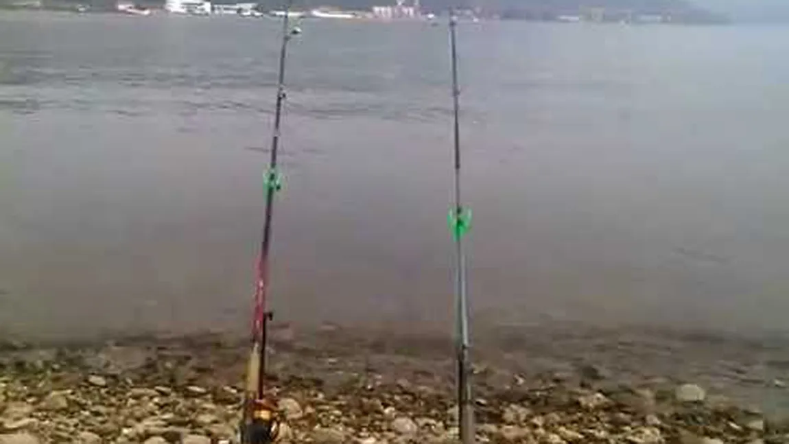 Accident fluvial pe Dunăre, în apropiere de Portul Orşova. O navă a lovit o barcă cu pescari