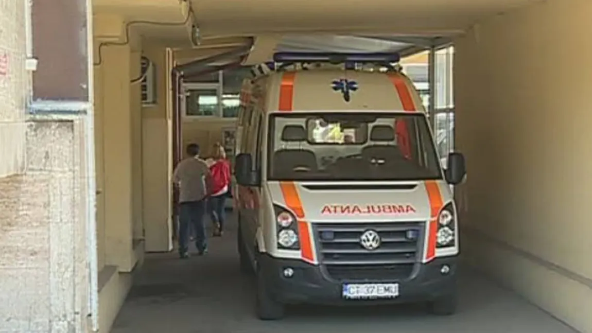 Peste 400 de persoane au avut nevoie de ambulanţă în Noaptea de Înviere