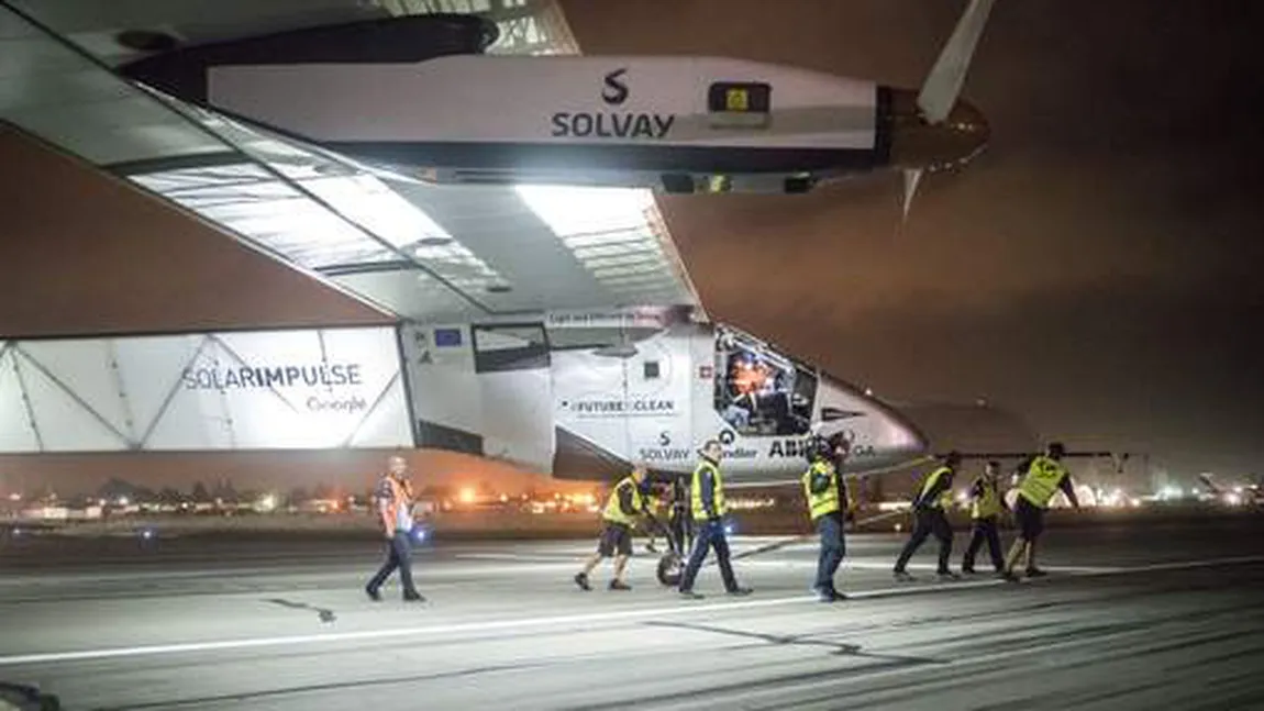 Avionul solar experimental Solar Impulse a aterizat în Ohio