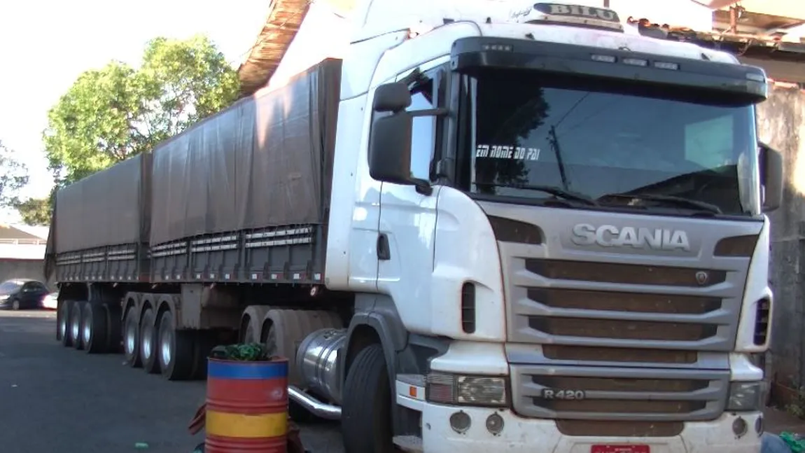 Transportatorii români protestează împotriva Comisiei Europene. Nemulţumirile sunt legate de salariul minim