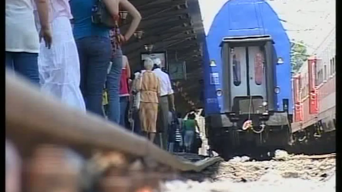 Incident şocant, copil lovit de tren în gară