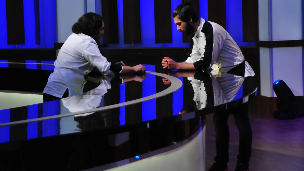CHEFI LA CUTITE: Cine a căzut la duel