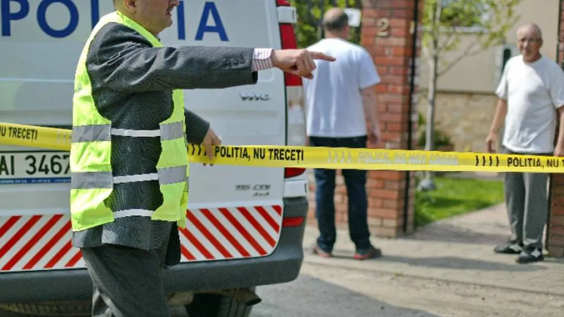 CRIMĂ în Argeş. Un bărbat a fost ÎNJUNGHIAT MORTAL de un vecin