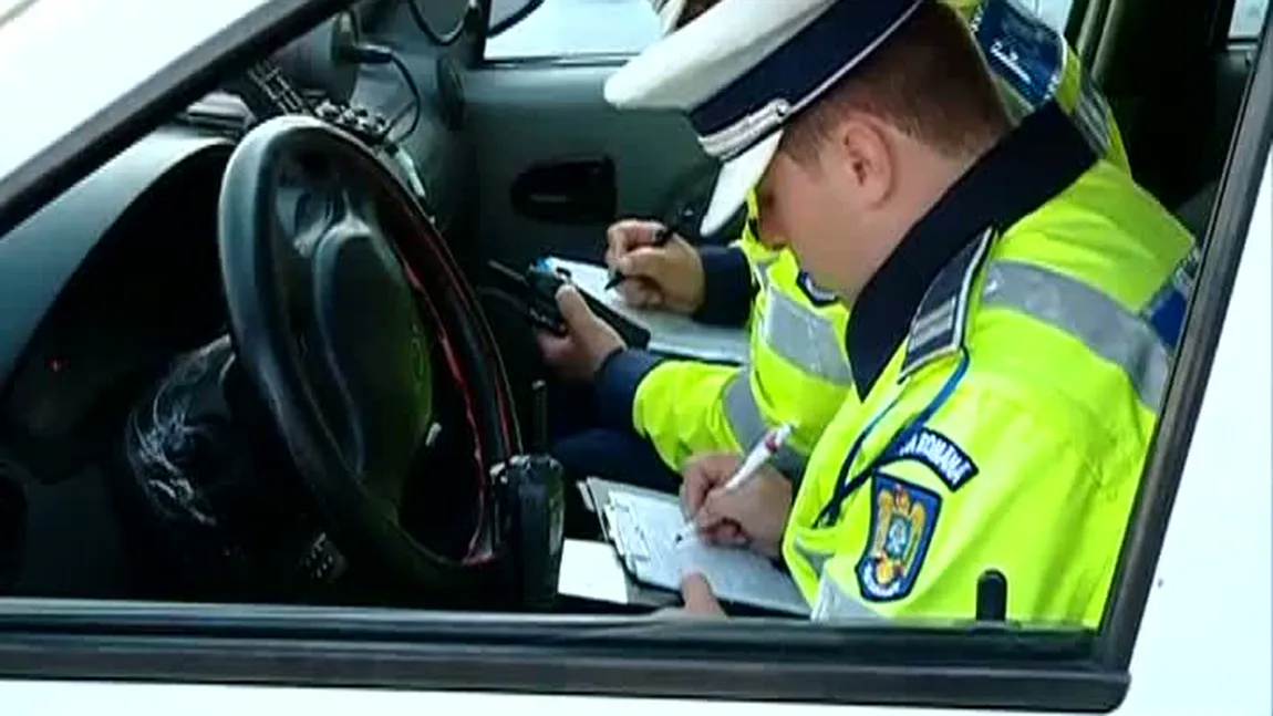 Un şofer, prins de poliţişti, pe A3, cu 206 kilometri la oră