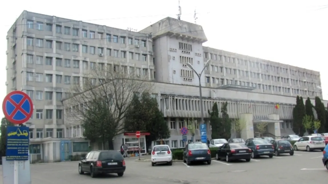 Şobolani filmaţi în curtea Spitalului Judeţean Argeş. Ce spun reprezentanţii unităţii sanitare  VIDEO