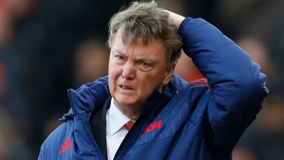 Louis Van Gaal a fost dat afară de la Manchester United. Antrenorul primeşte despăgubiri 5 milioane lire sterline