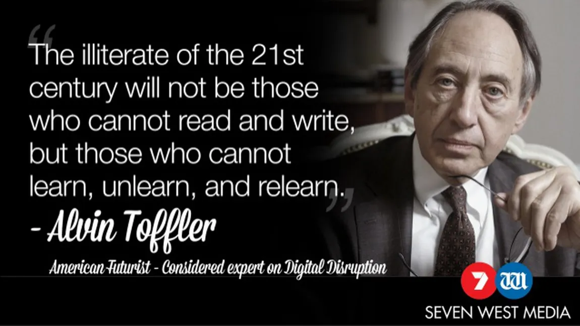 Alvin Toffler, scriitorul şi futurologul american, a murit la 87 de ani