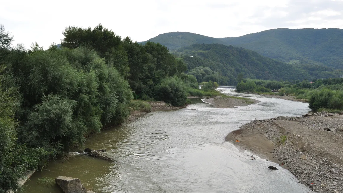 Cadavrul unui bărbat, găsit pe cursul râului Arieş