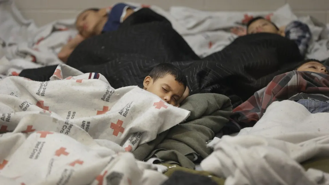 Nouă din zece copii migranţi sosiţi prin Italia sunt neînsoţiţi