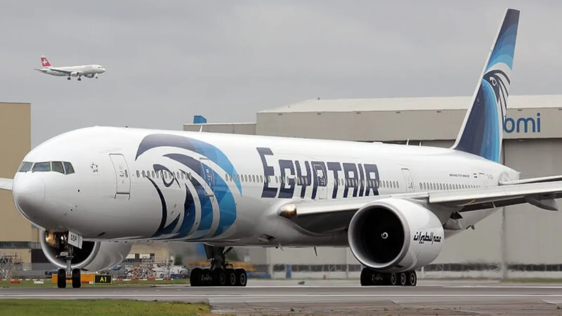 PRESĂ: Un avion EgyptAir a aterizat de urgenţă în Uzbekistan, din cauza unei ameninţări cu bombă