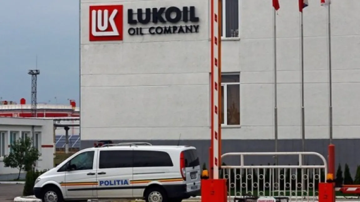 Lukoil vrea să vândă rafinăriile din Europa, inclusiv din România
