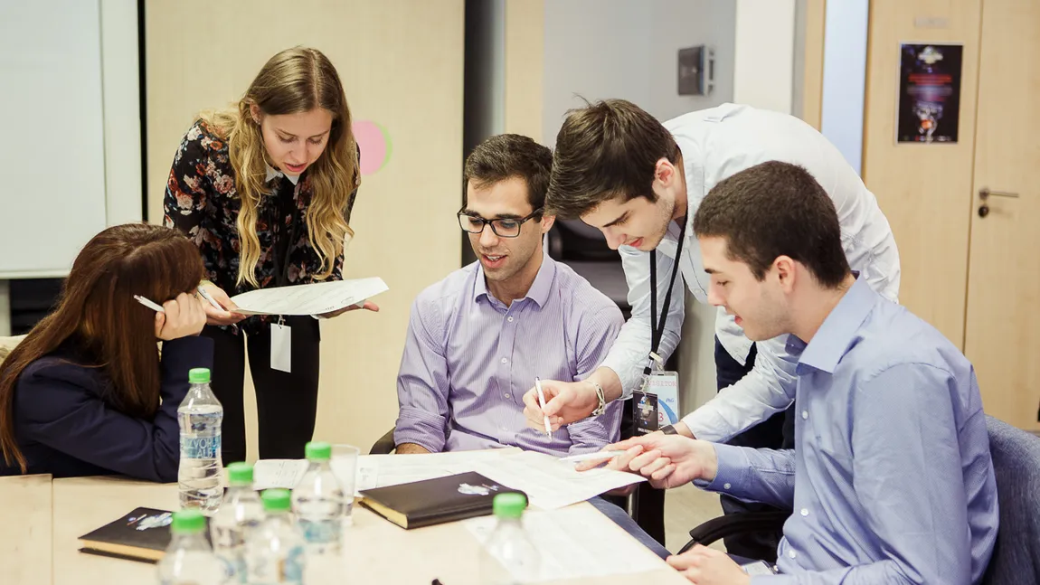 Studenţii români au fost premiaţi în cadrul programului de training pentru noua competiţie CEO Challenge a P&G