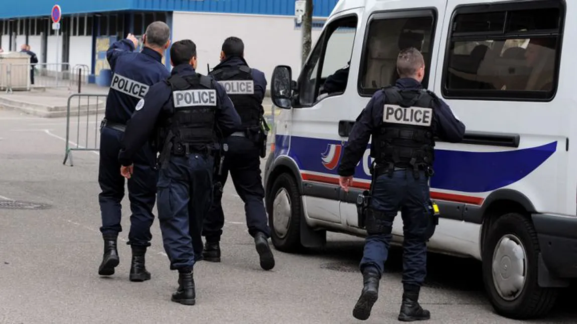 ATAC ARMAT în Franţa. Doi bărbaţi au murit, o adolescentă este rănită