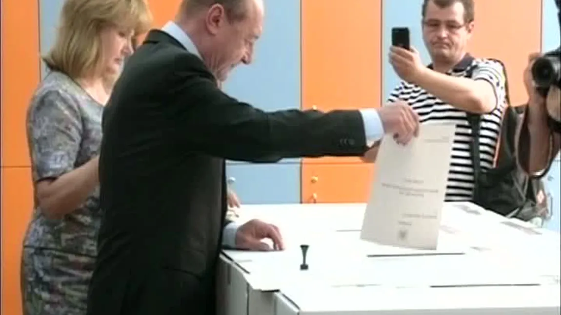 Traian Băsescu: A venit momentul ca electoratul să elimine partidele şi candidaţii cu dosare penale