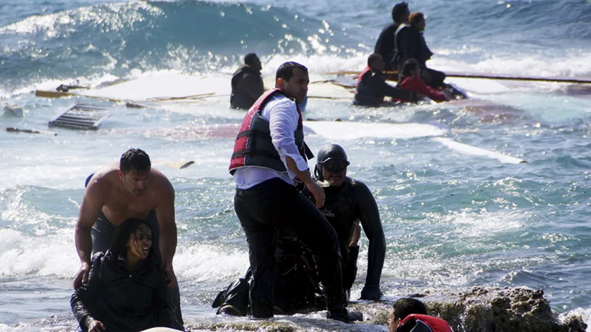 41 de migranţi morţi, găsiţi pe o plajă lângă Tripoli
