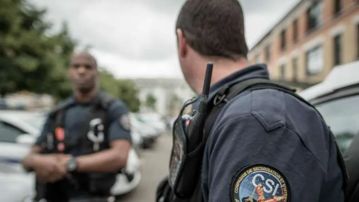 FRANTA-PORTUGALIA. Poliţia a detonat un pachet suspect, hotelul francezilor a fost EVACUAT