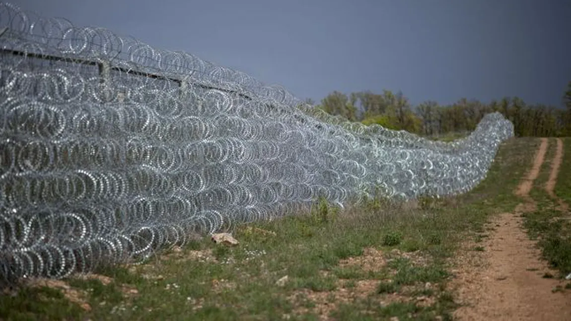 Croaţia construieşte un gard la frontiera cu Serbia