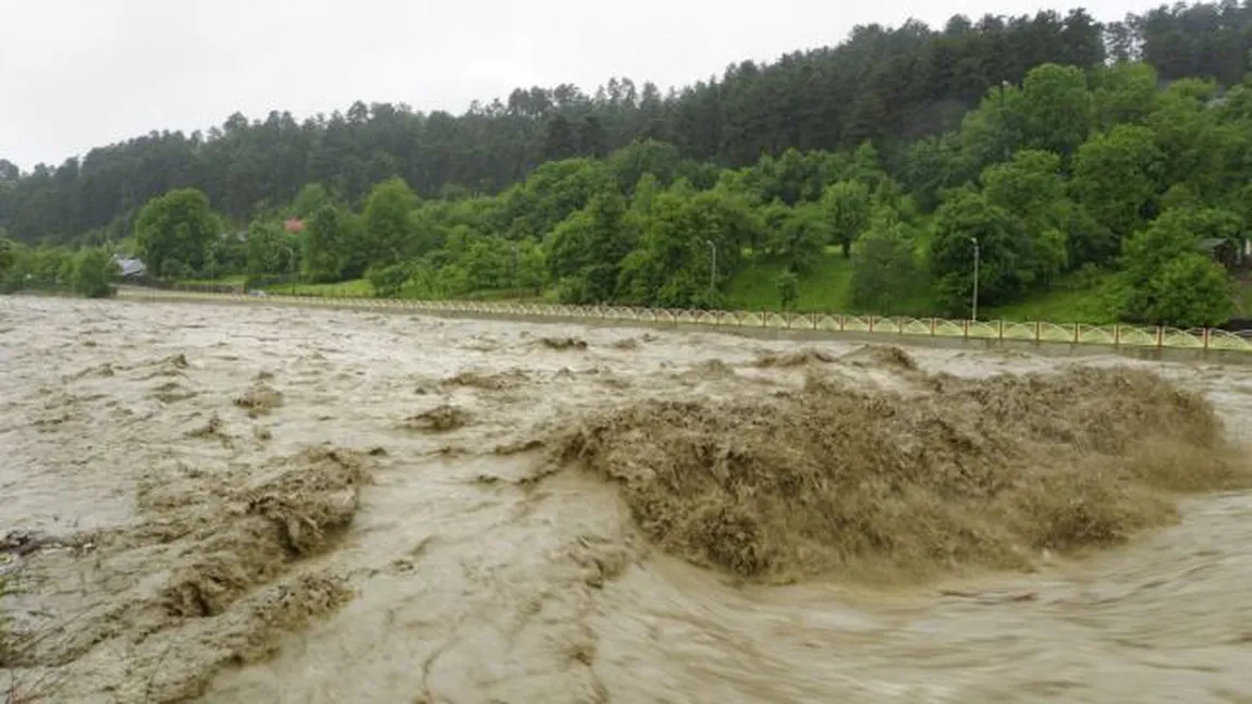 Guvernul alocă peste 200 milioane lei localităţilor afectate de inundaţii