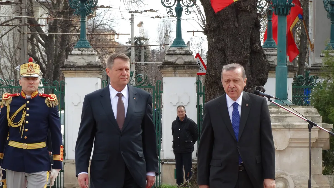 Klaus Iohannis, reacţie la tentativa de lovitură de stat din Turcia: Sper că ordinea va fi restabilită în cel mai scurt timp
