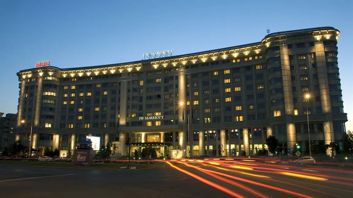 Directorul financiar al firmei care administează hotelul Marriott, pus sub control judiciar