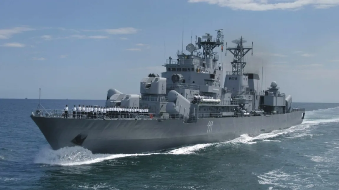Mai multe nave militare româneşti participă la un exerciţiu în bazinul de nord - vest al Mării Negre