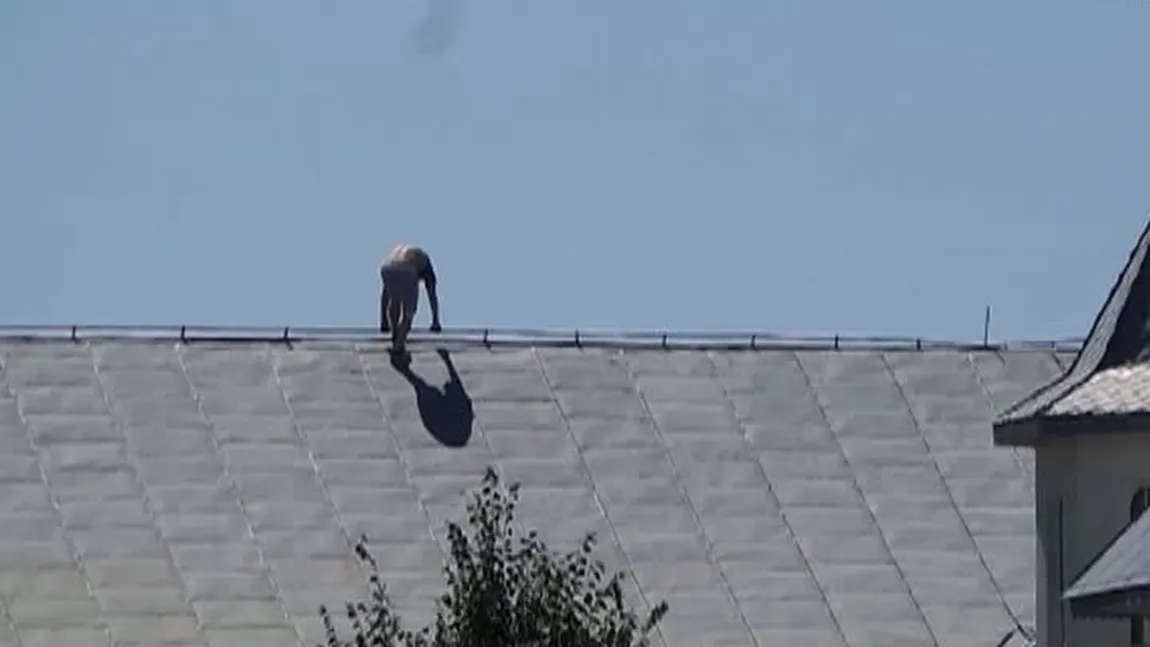 Interviu cu un deţinut care protestează pe acoperişul penitenciarului din Iaşi: 
