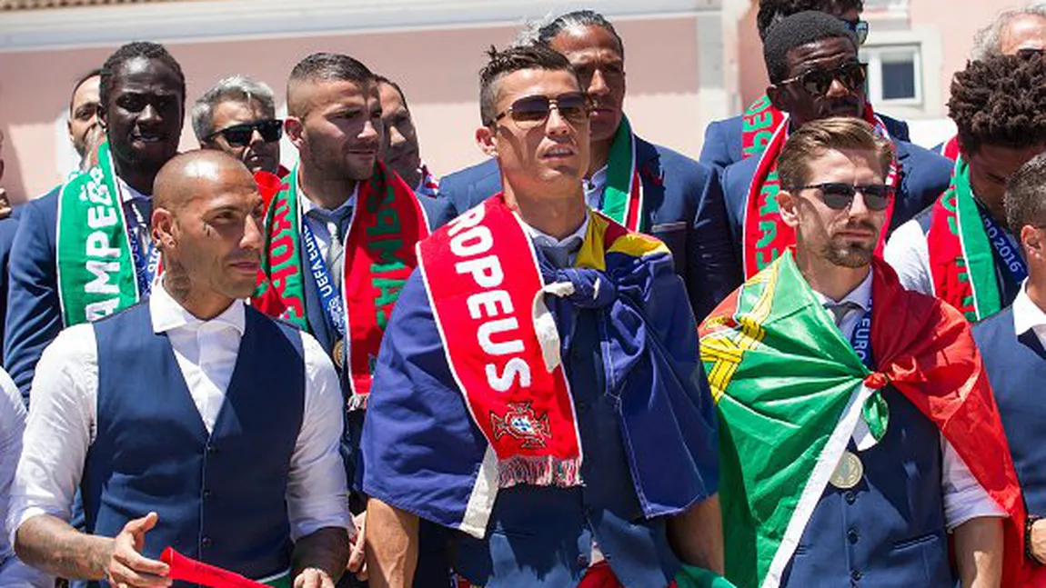 Cristiano Ronaldo a mai făcut un gest uriaş. I-a dăruit lui Nani Gheata de Argint FOTO