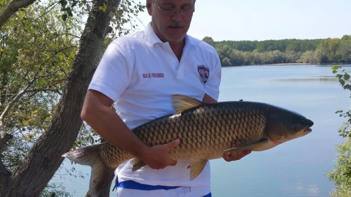 Liviu Dragnea a prins un peşte de 13 KG. 