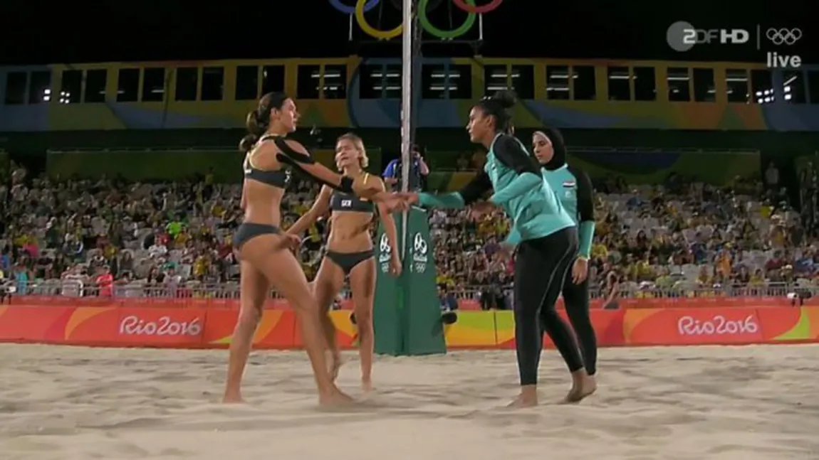 OLIMPIADA 2016. Imaginile ZILEI: volei pe plajă în pantaloni şi hijab FOTO