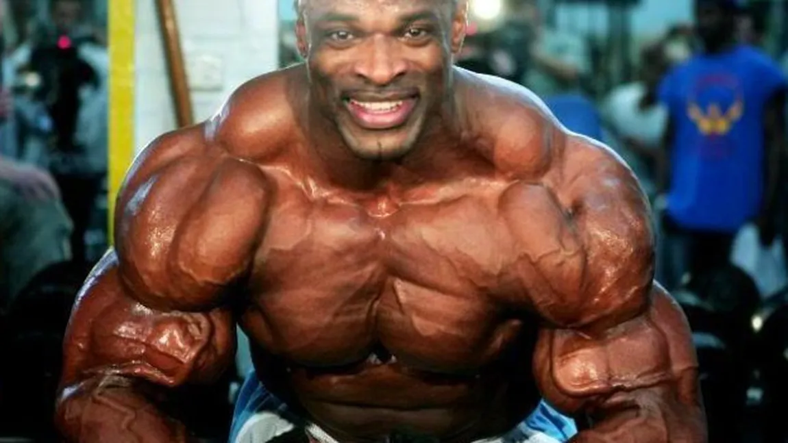 Ronnie Coleman s-a întors la antrenamente dupa 7 OPERAŢII. Cum arată acum VIDEO