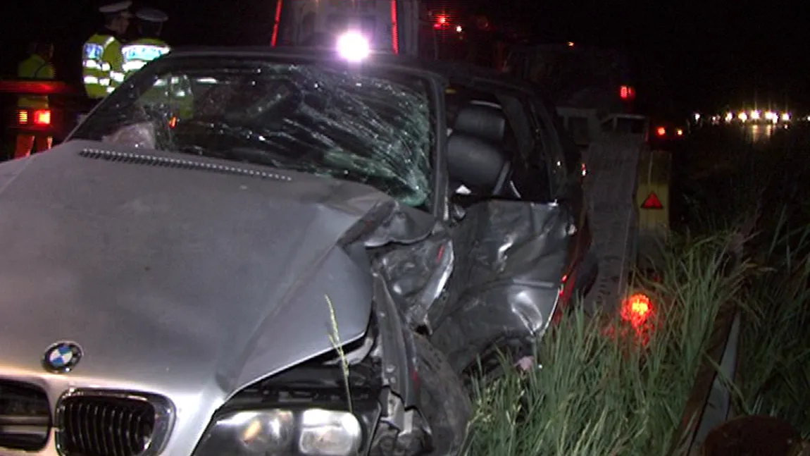 ACCIDENT provocat de un puşti de 16 ani, băut la volan: două persoane au ajuns la spital