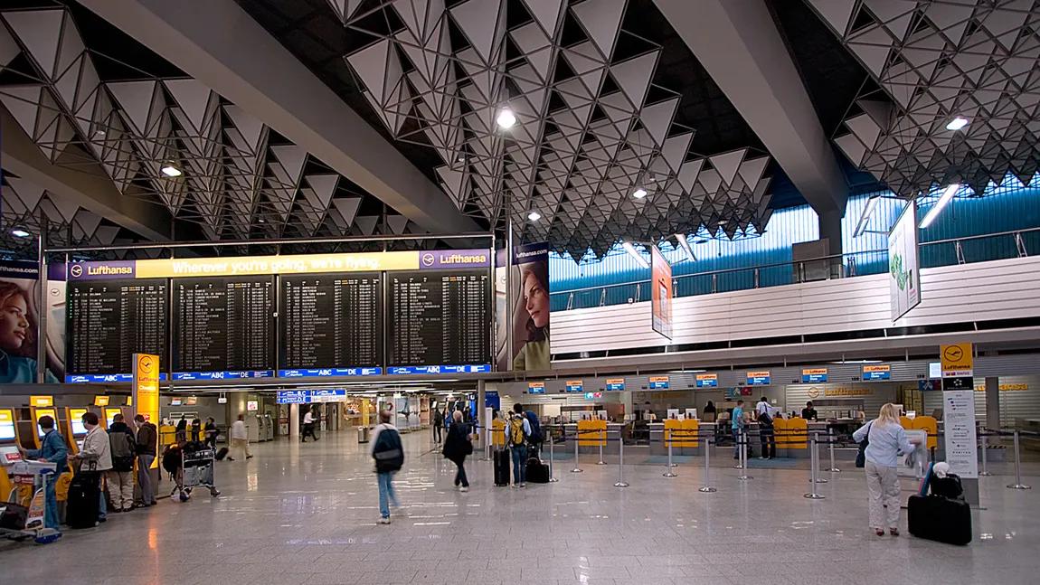 Un terminal al aeroportului din Frankfurt, evacuat parţial după un incident de securitate, a fost redeschis