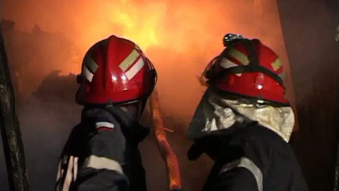 Anual, 200 de oameni mor în incendii în România. 56% din tehnica de stingere are vechime de 20 ani