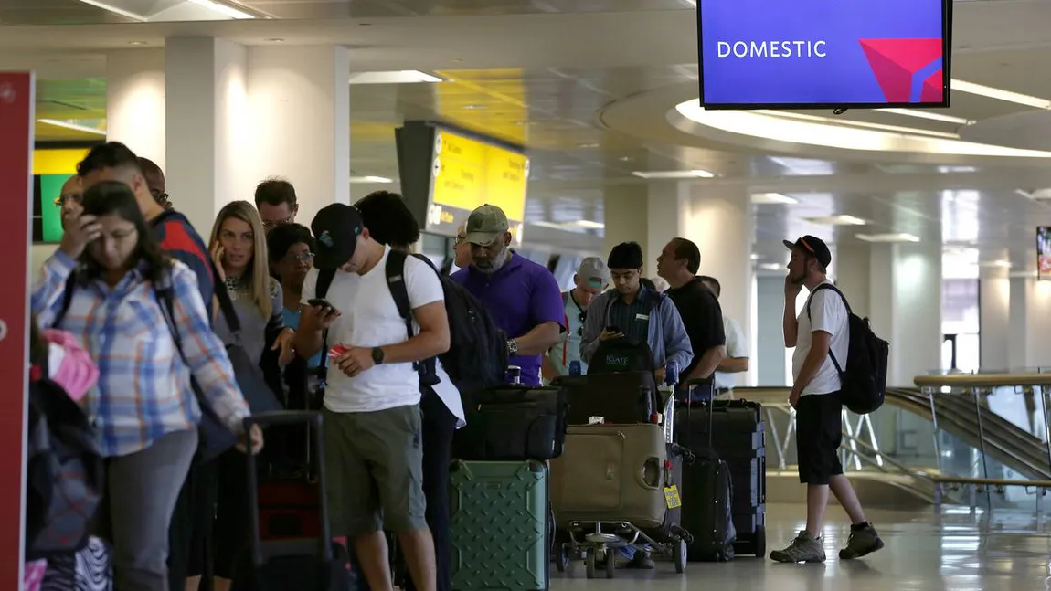 Compania Delta Airlines anunţă şi marţi că are zboruri amânate şi anulate