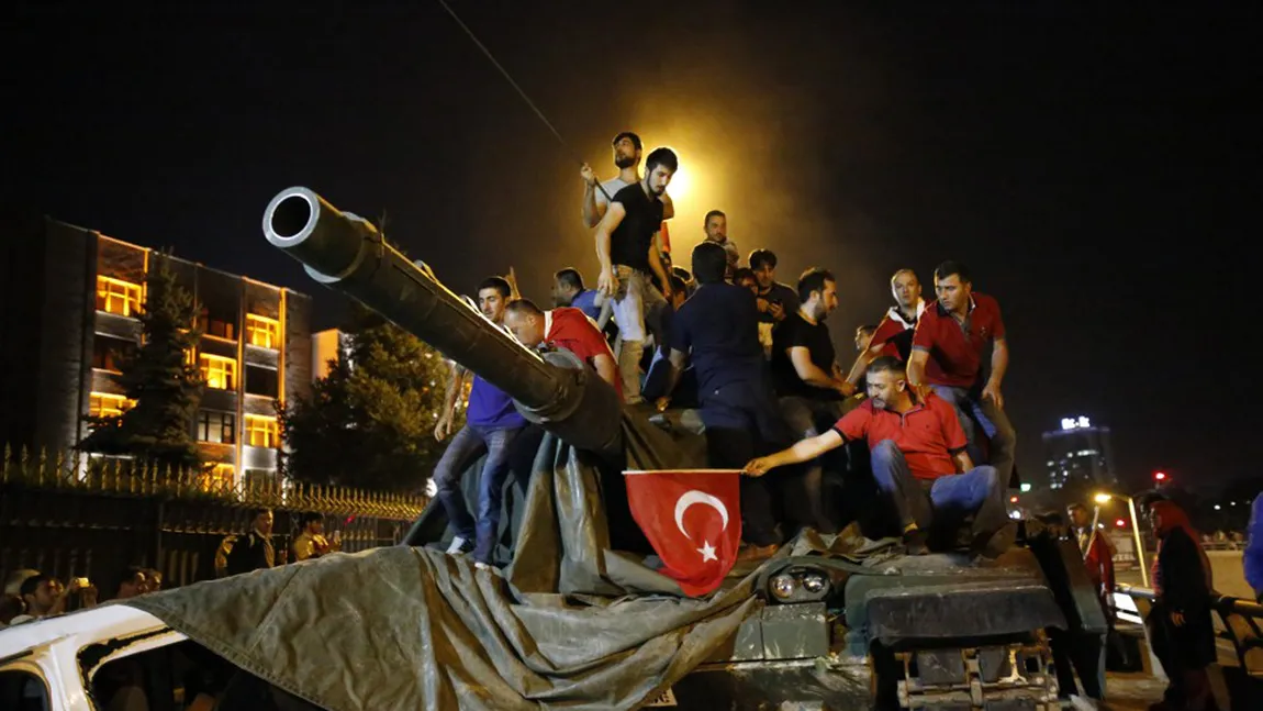 Tentativa de puci din Turcia: Peste 26.000 de persoane au fost arestate