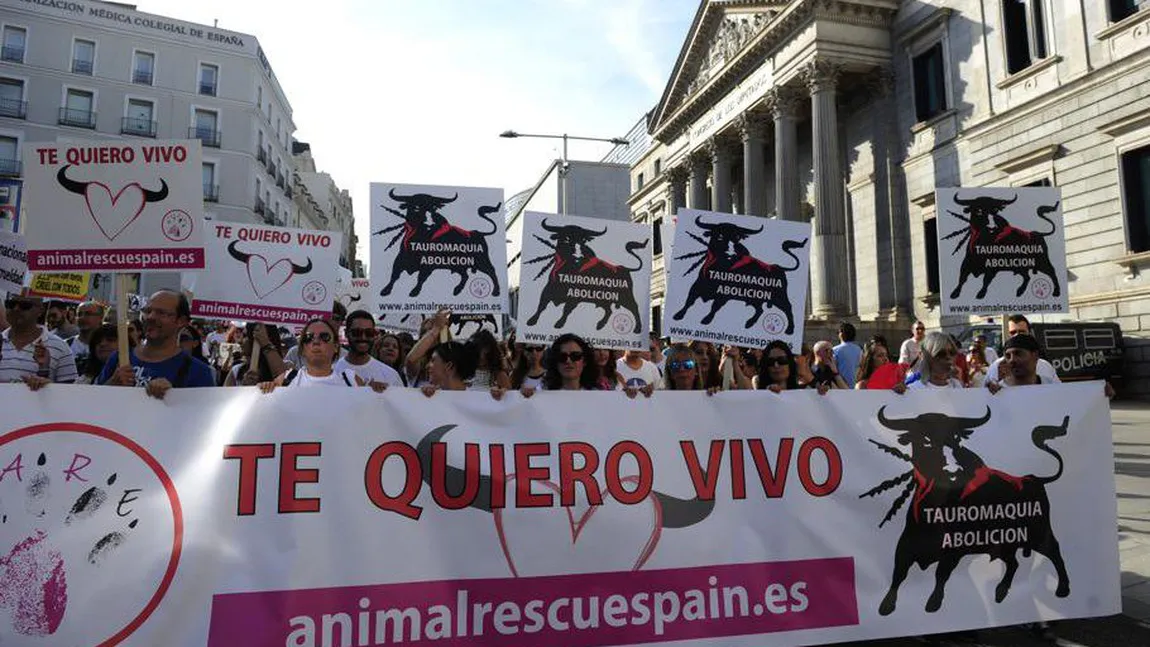 Manifestaţie importantă la Madrid, pentru interzicerea coridelor: 