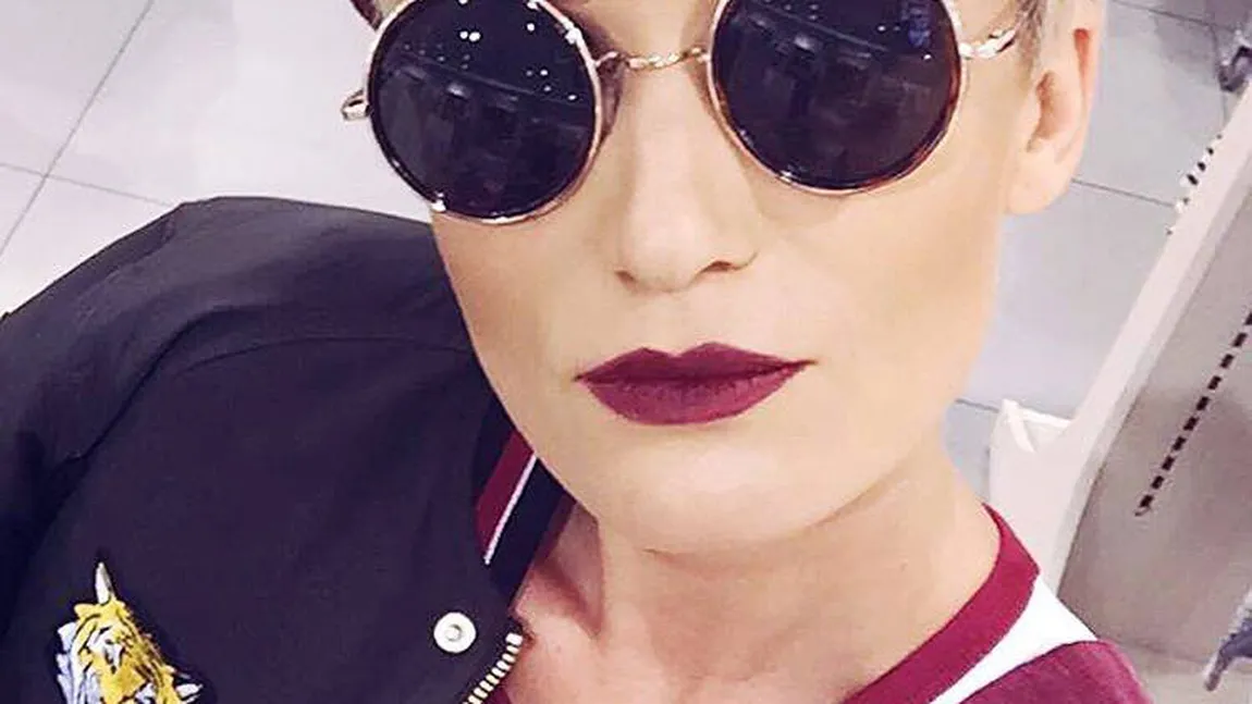 Moda străzii şi alegeri vestimentare inedite! Cele mai cool outfituri