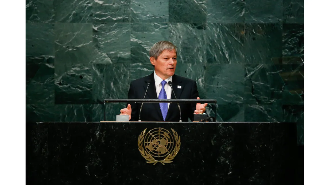 Cioloş: România are nevoie de o schimbare în modul de a face politică, schimbarea nu o poate face un om