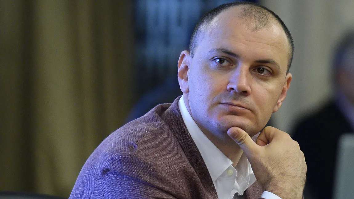 Sebastian Ghiţă, despre Kovesi: Operează cu jumătăţi de adevăr. Când începe să acuze pe cineva, are pretenţia ca omul acela să tacă