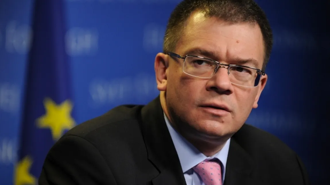 Mihai Răzvan Ungureanu a demisionat de la şefia SIE. Iohannis a acceptat demisia