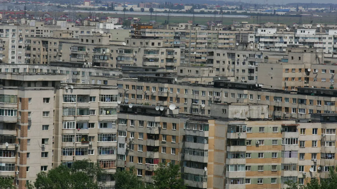 Preţurile apartamentelor situate în blocuri vechi se vor prăbuşi. Care este motivul?